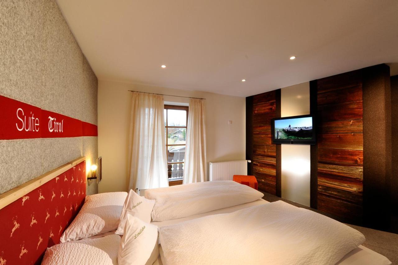 Landhotel Zum Bad Krun Exterior photo